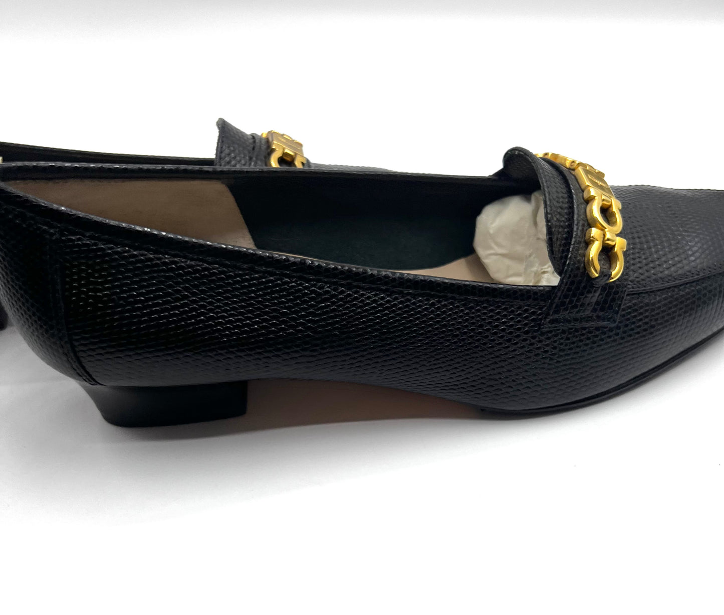 Salvatore Ferragamo Lizard Skin Black Pumps Size 36      (🇵🇭P10,320)