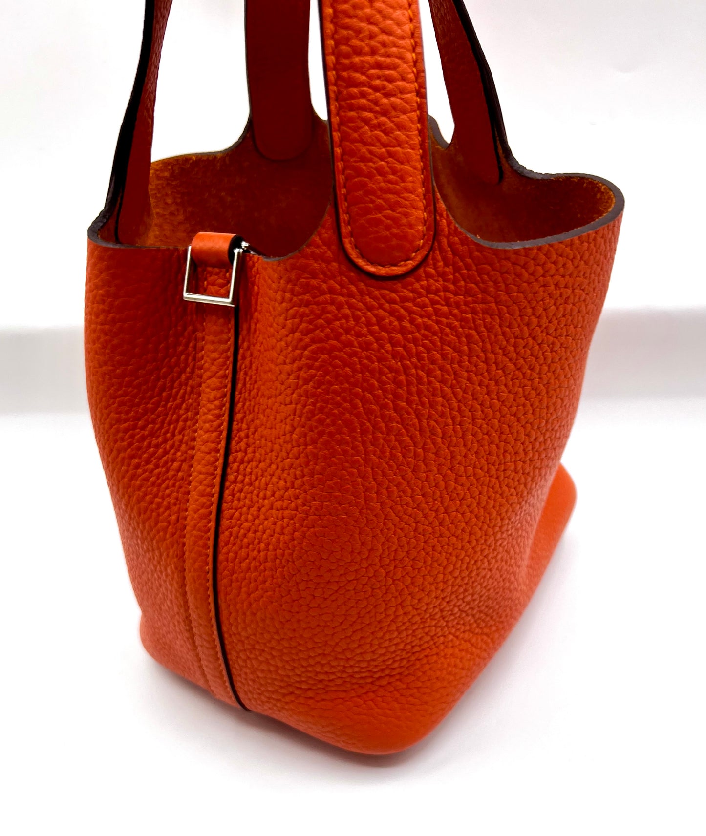 Hermes Picotin 18 Orange Taurillon Clemence Leather PHW Stamp T (🇵🇭P167,700)