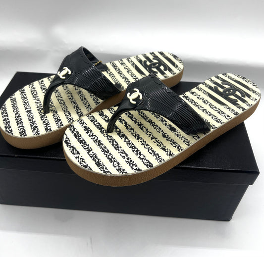 Chanel Flip Flop Sandals Size 36  (🇵🇭P21,070)