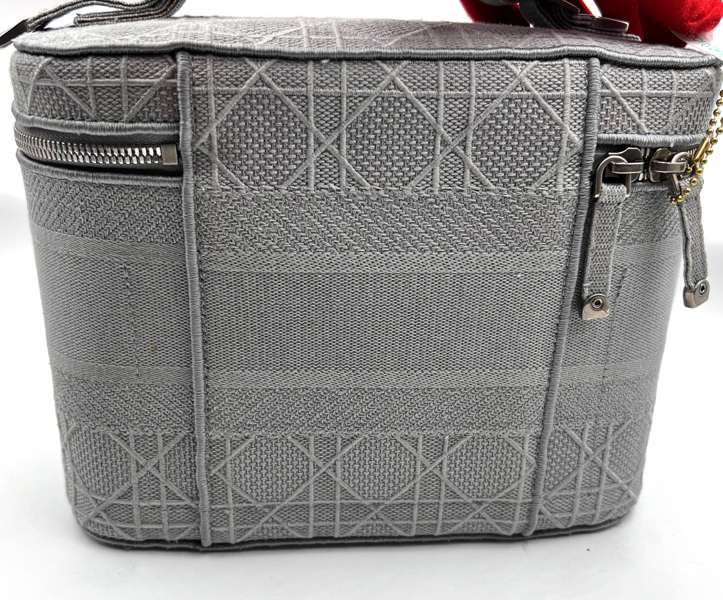 Christian Dior Travel  Vanity Bag   (🇵🇭P85,140)