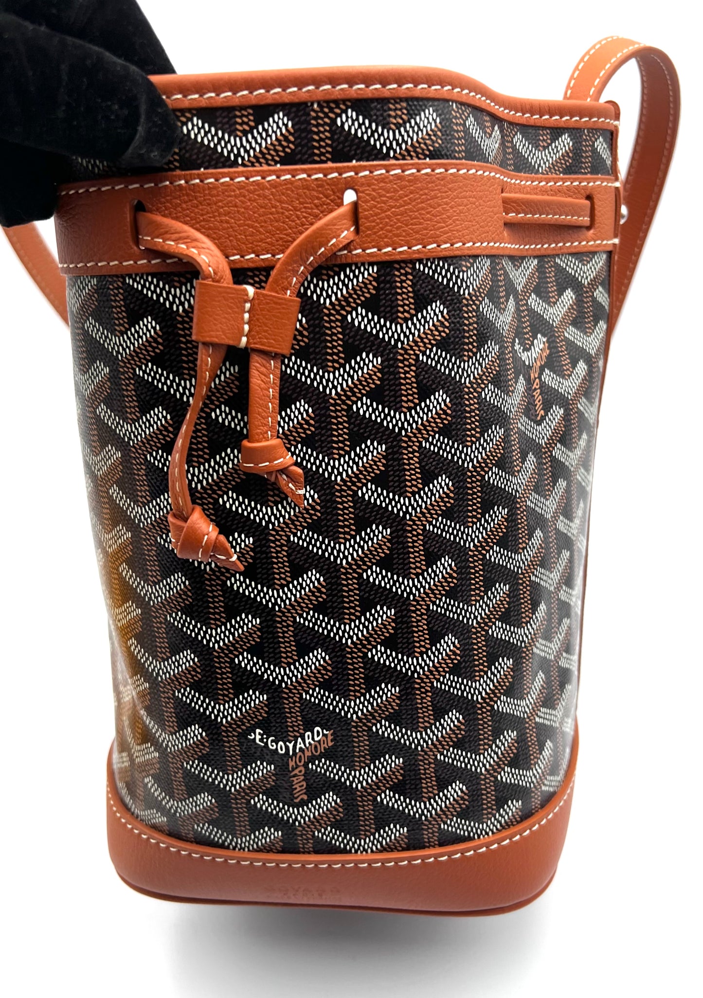 Goyard Tan Petit Flot Bucket 2024 (🇵🇭P150,000)