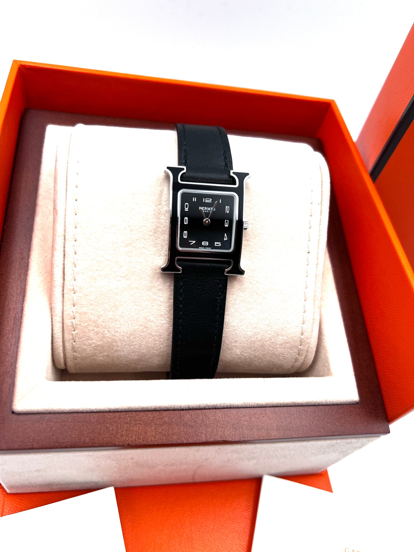 Hermes H Watch Black Dial/ Black Leather strap 21mm Yr.2021 16cm (🇵🇭P79,550)