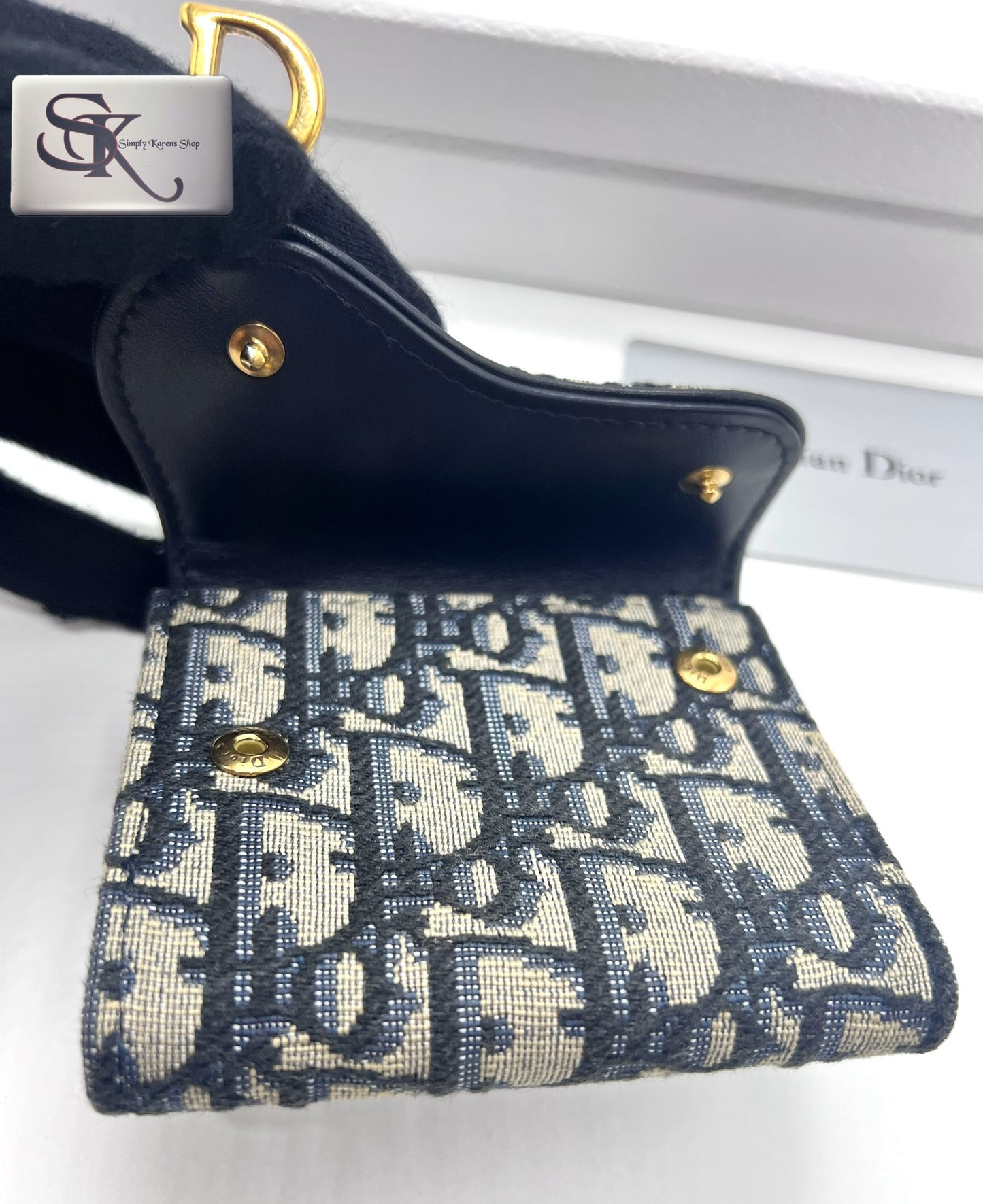 Christian Dior Oblique Saddle Lotus Compact wallet 🇵🇭P26,400🇵🇭