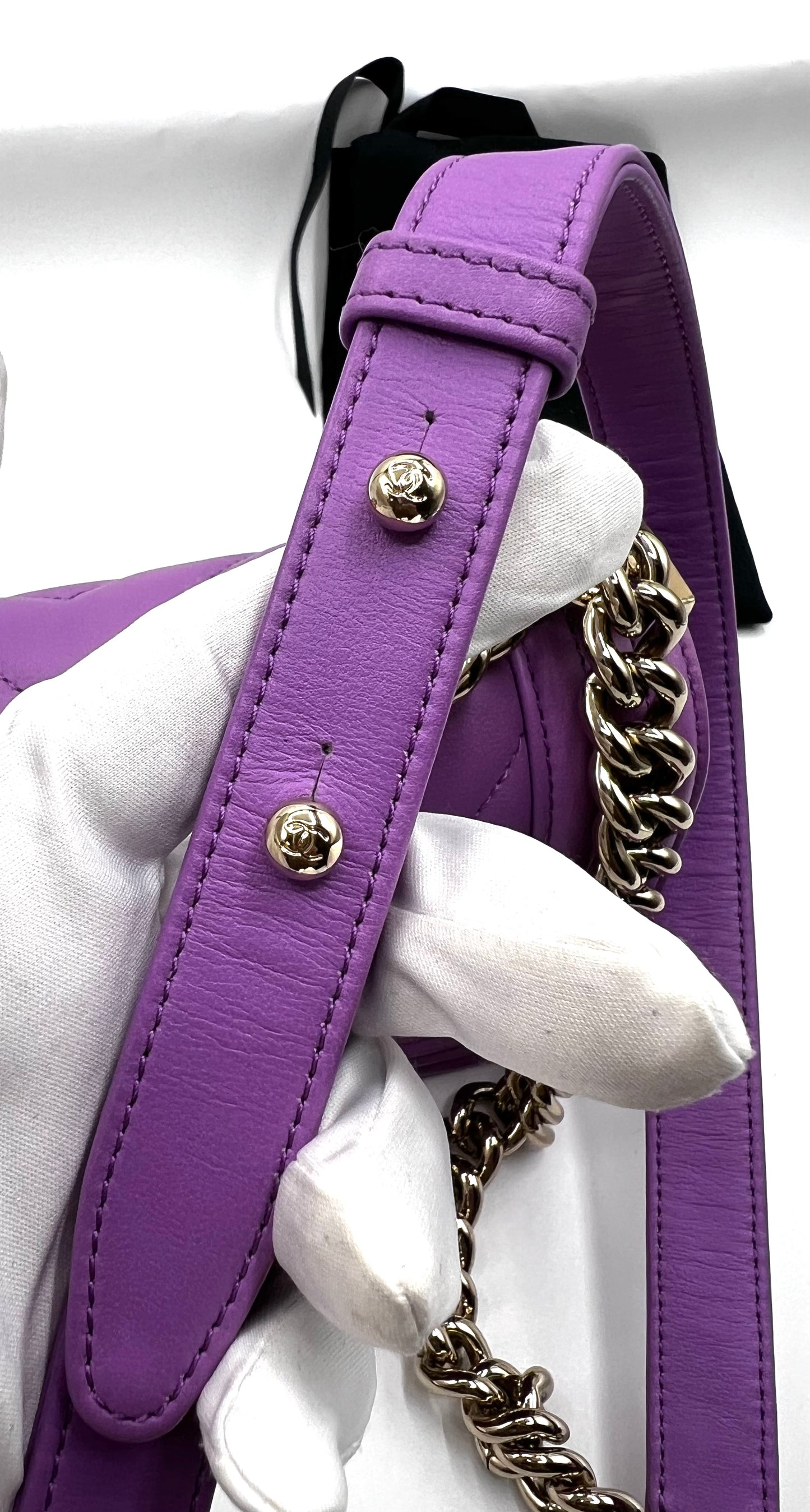 Chanel Leboy Purple Pm size Calfskin GHW Series29          (🇵🇭P197,800)