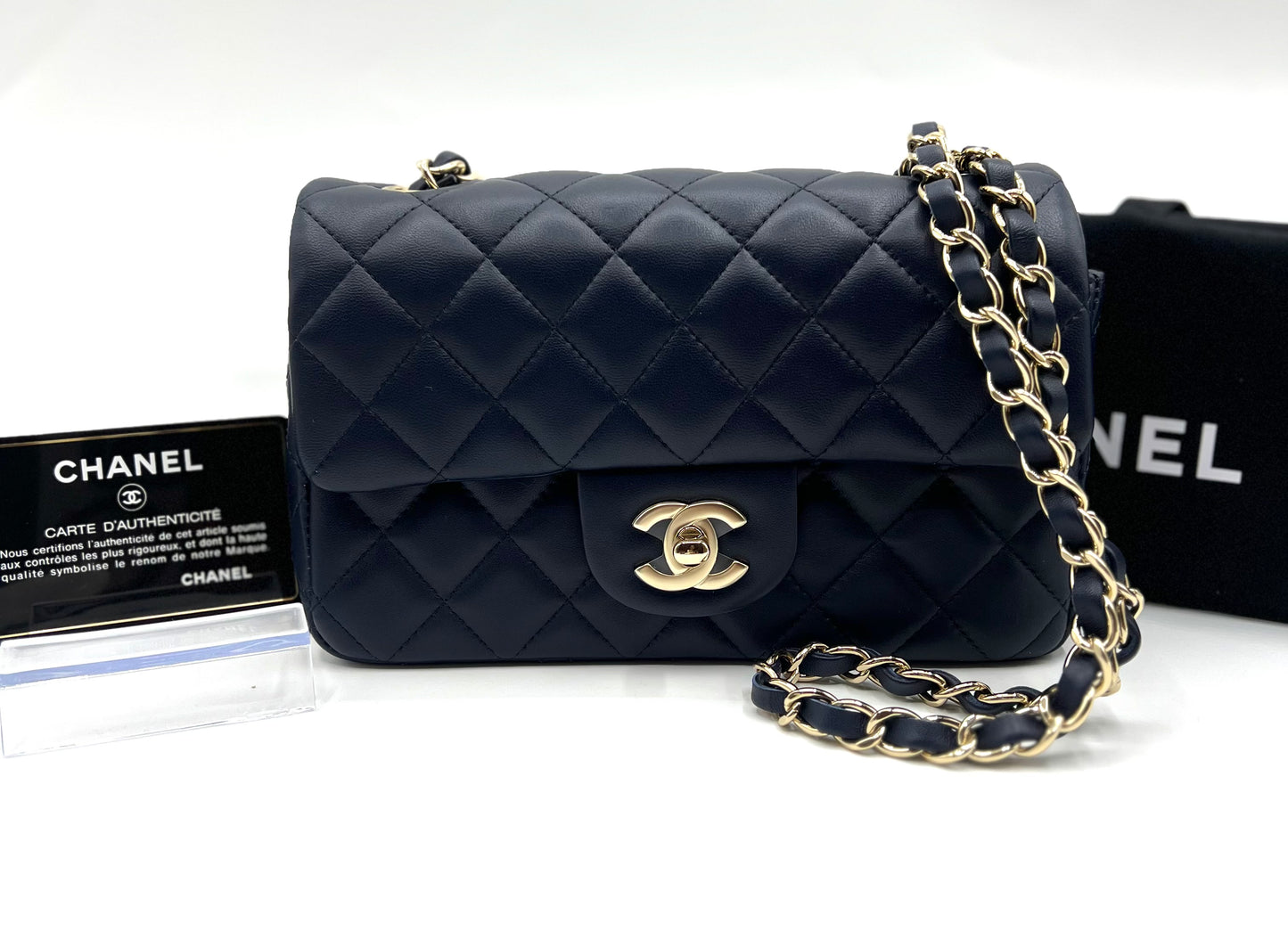 Chanel Classic Mini Flap Dark Blue Lambskin GHW 29Holo      (🇵🇭P257,140)
