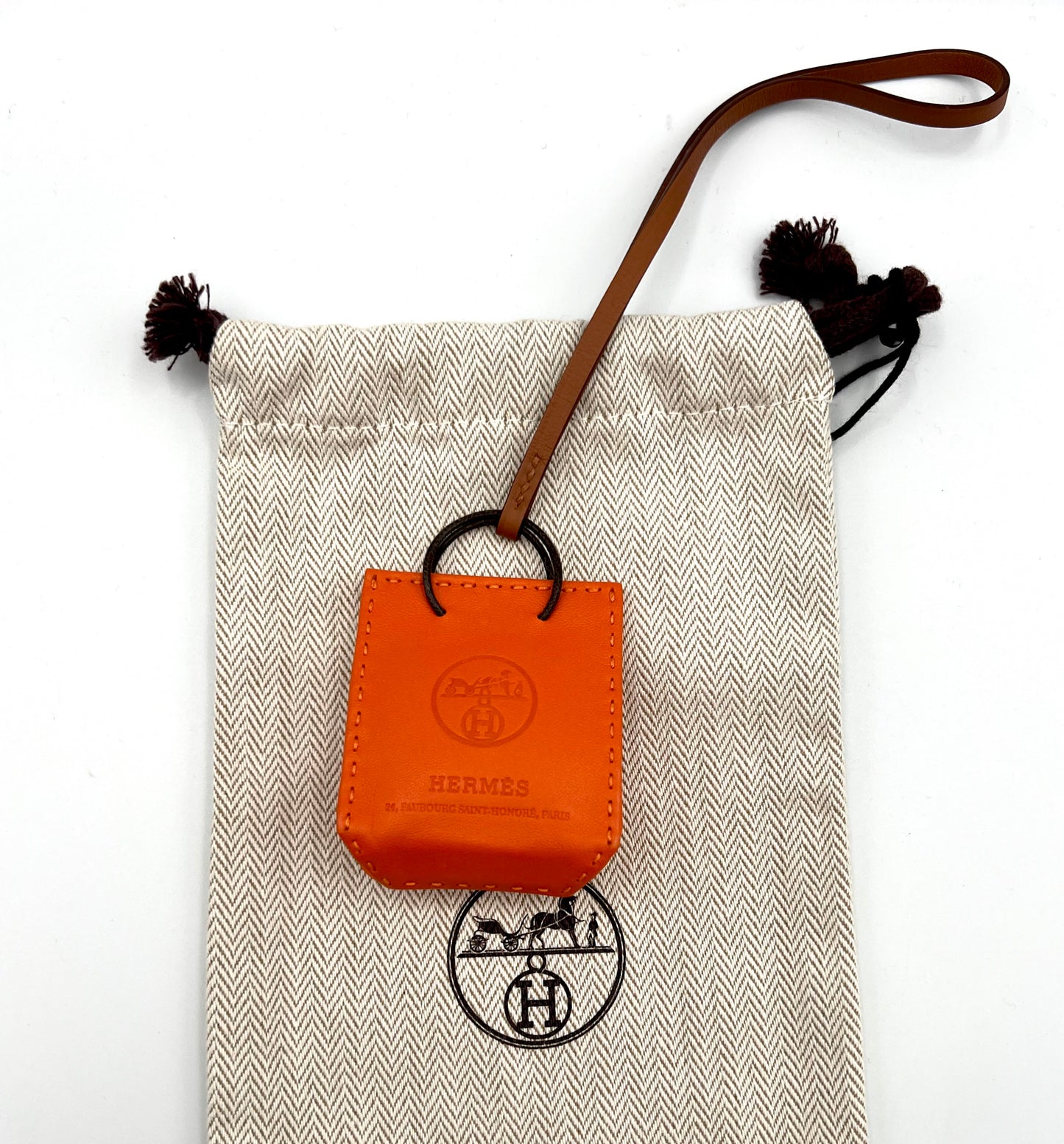 Hermes Sac Orange Soft Lambskin Bag Charm             (🇵🇭22,360)