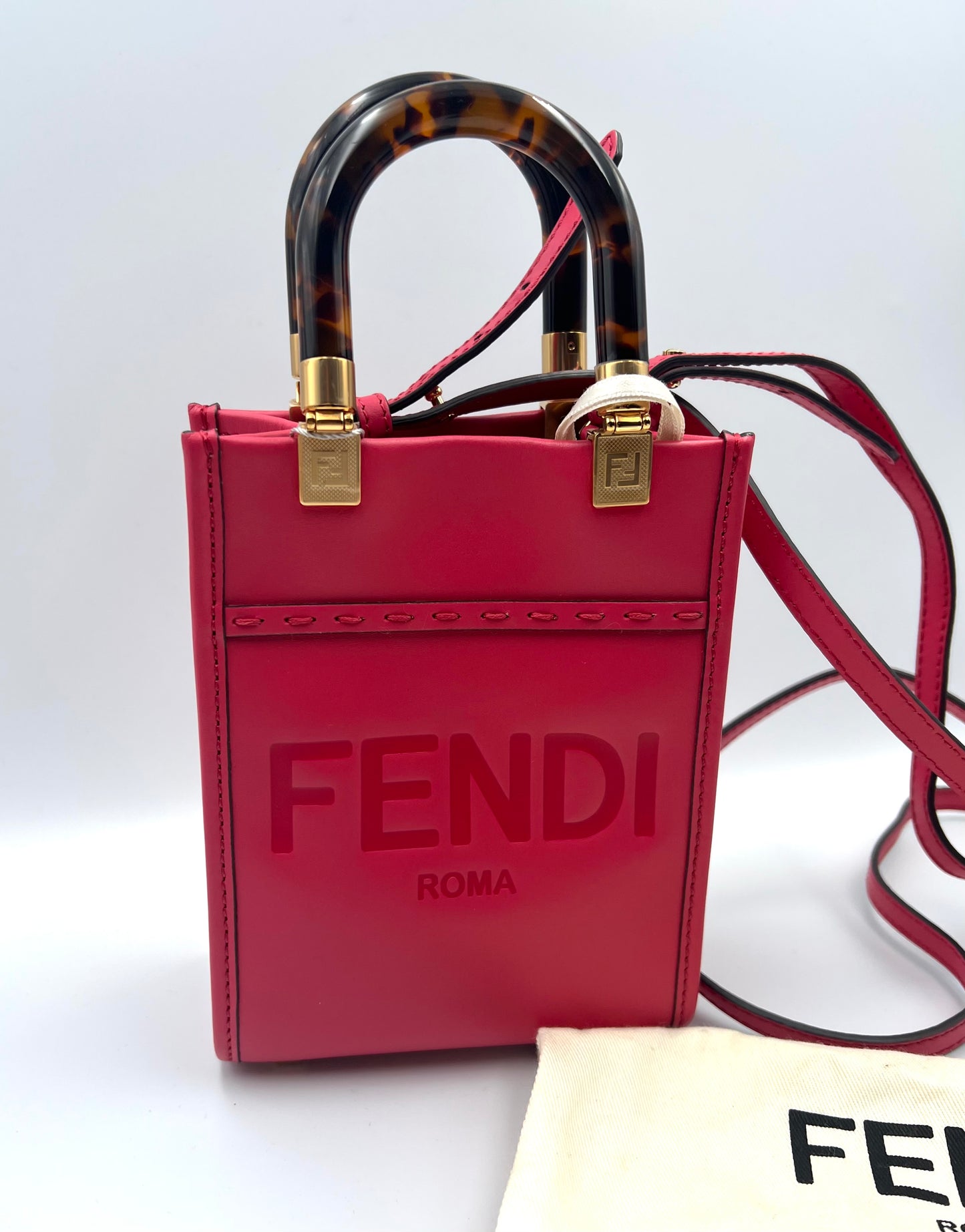 Fendi Mini Sunshine 2 way bag  (🇵🇭P43,000)