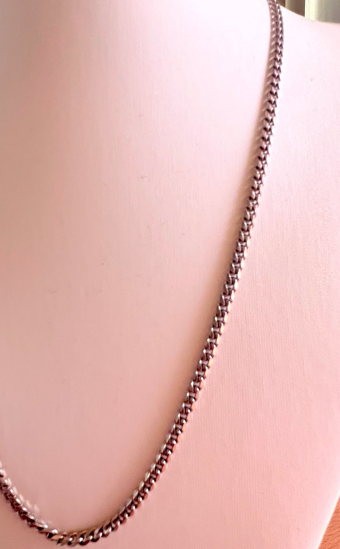 Platinim 850 Kihei Necklace 30.24 grams 50cm