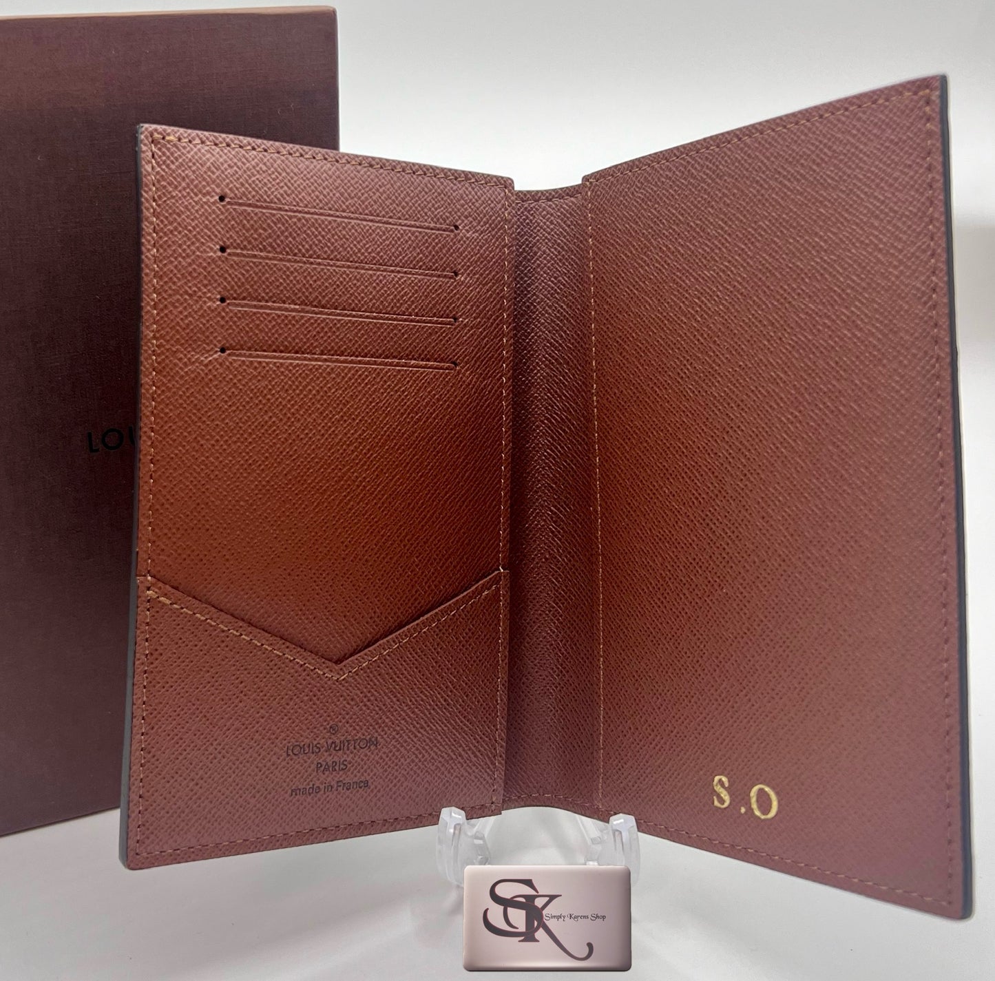 LV MONOGRAM PASSPORT HOLDER