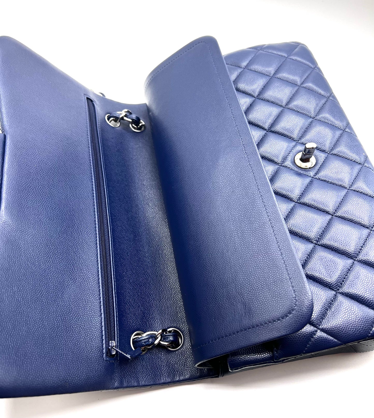 Chanel Jumbo Caviar Royal Blue Flap Chain  (🇵🇭P429,140)