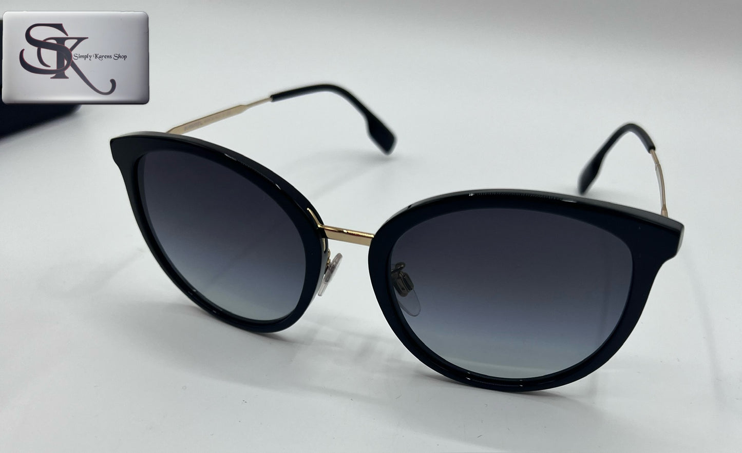 Burberry Cats Eye Sunglass               🇵🇭P9,600🇵🇭