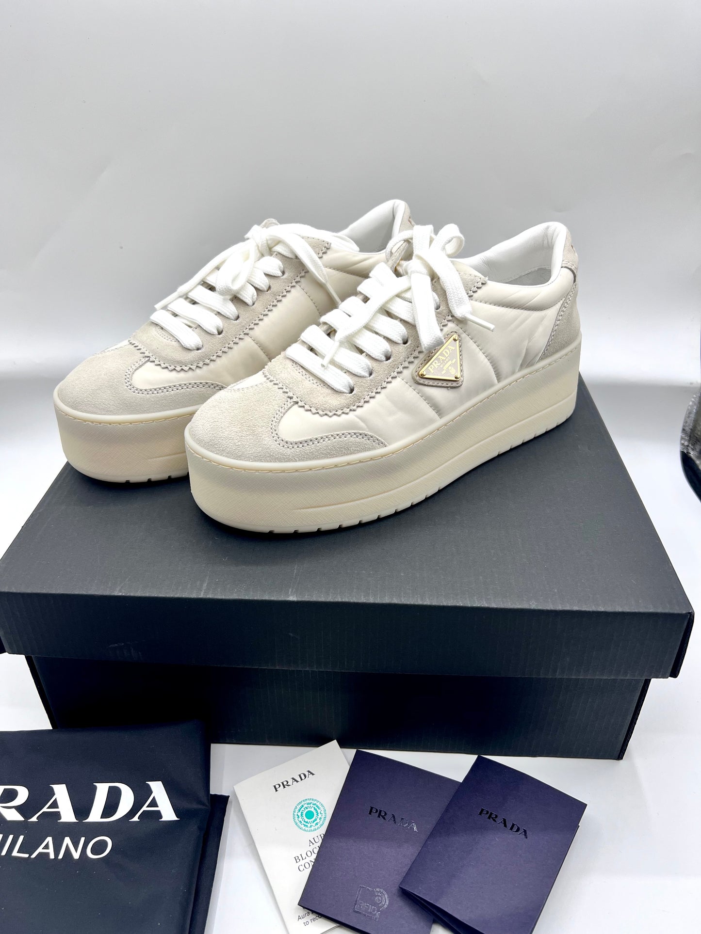 Prada Re Nylon Pocono Plate Sneakers Size 35.5 (22.5)           (🇵🇭P42,140)