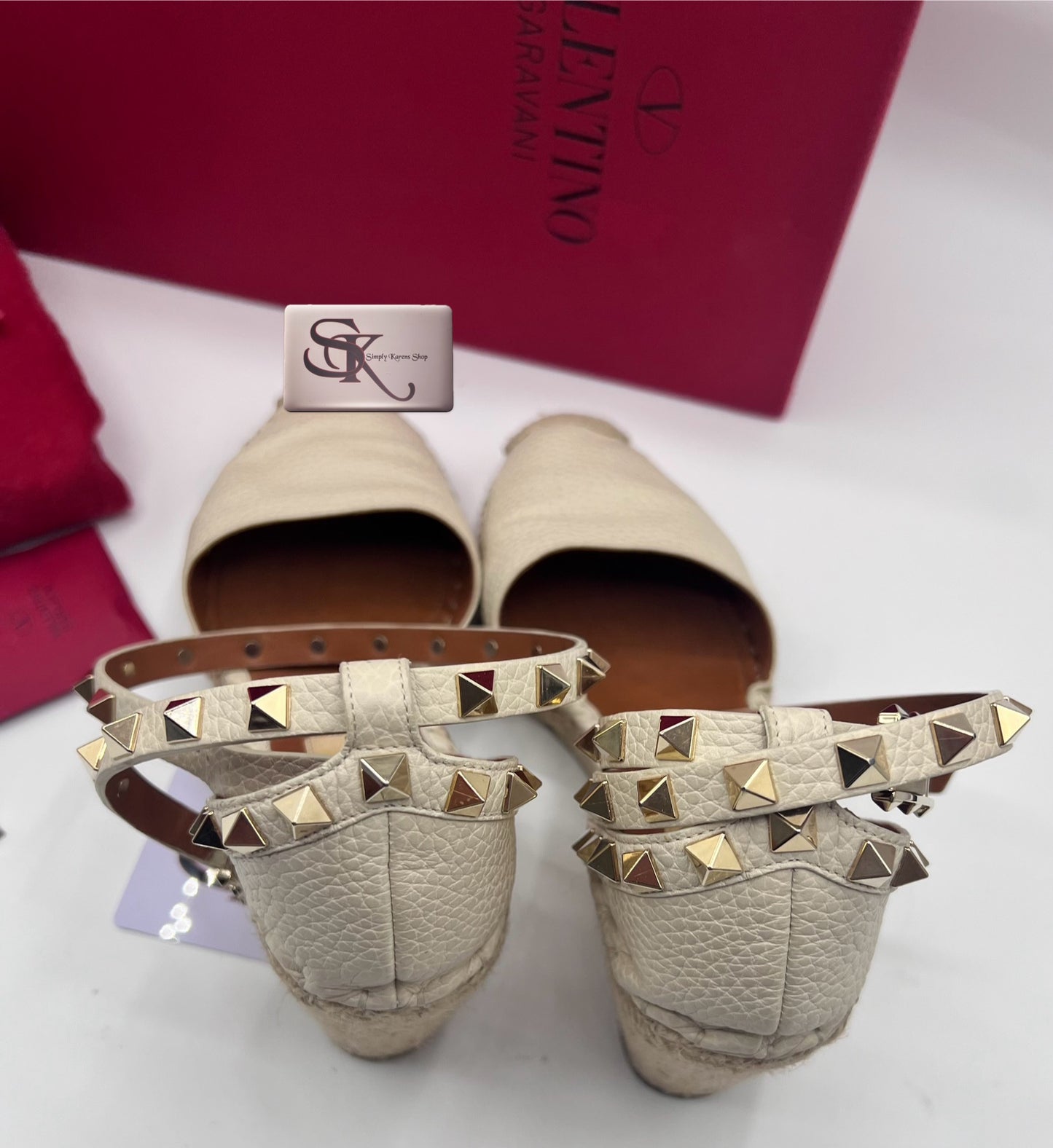 VALENTINO GARAVANI CREAM LEATHER ROCK STUD ESPADRILLE WEDGE SANDALS S35