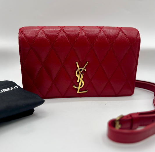 Yves saint Laurent Angie Wallet On Chain   (🇵🇭P80,840)