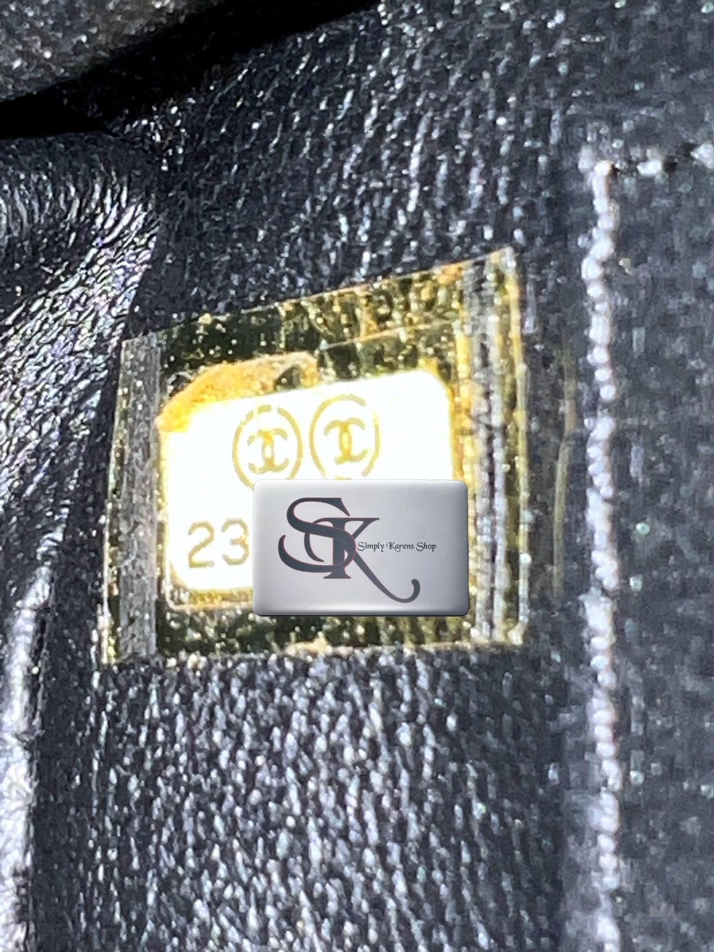 Chanel Caviar Coco python handle Matlase 2 way Bag series 23 mm size     (🇵🇭P361,200)