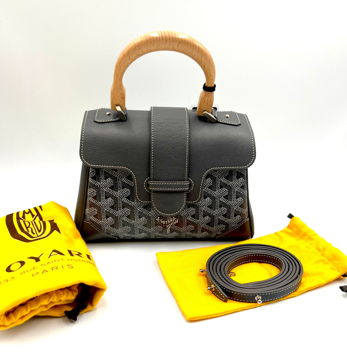 Goyard Mini Saigon Gray 2 way Bag w/ Box & Dust Bag           (🇵🇭P198,000)