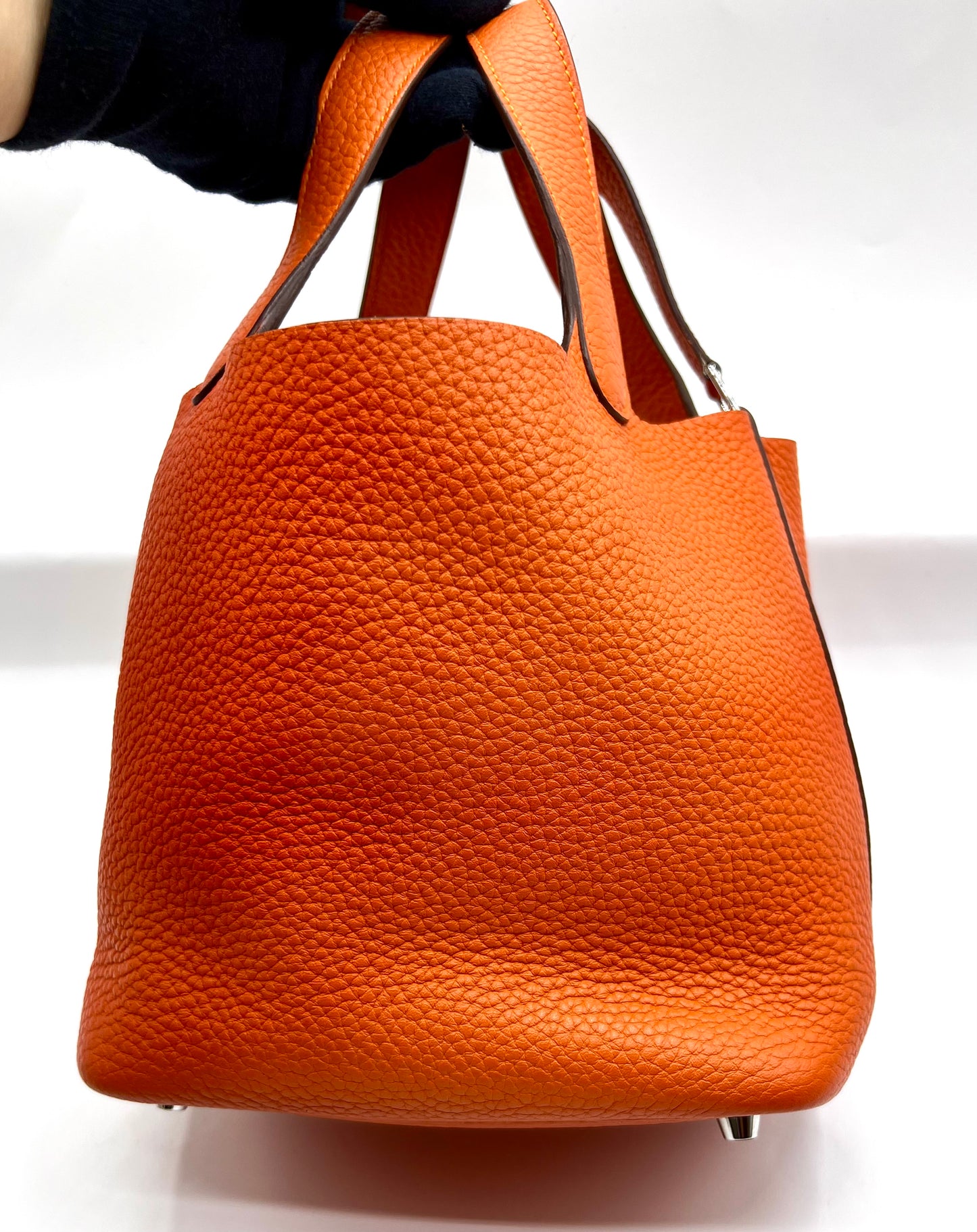 Hermes Picotin 18 Orange Taurillon Clemence Leather PHW Stamp T (🇵🇭P167,700)