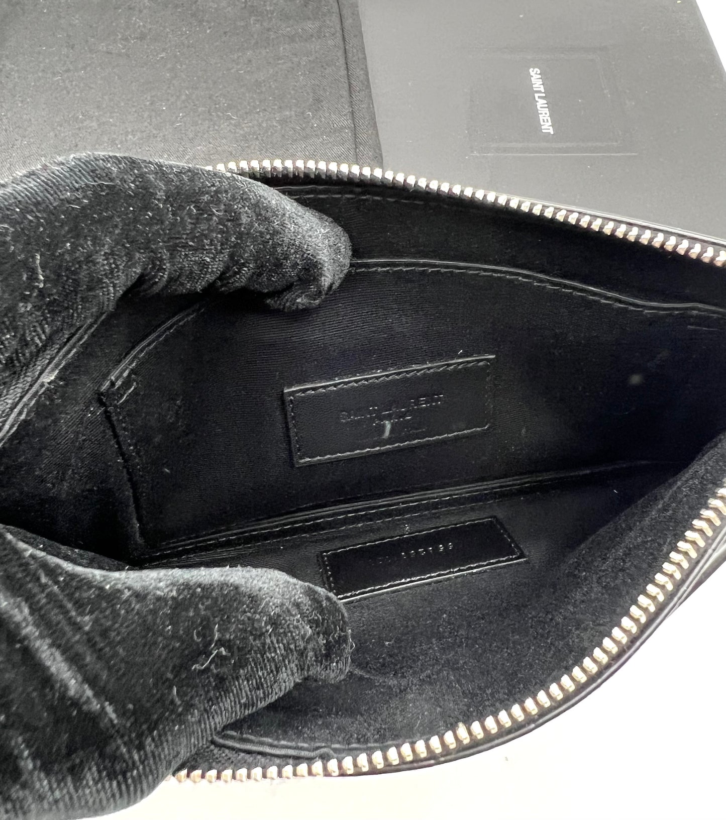 Yves Saint Laurent Crocodile Embossed Mini Clutch Bag     (🇵🇭P23,220)