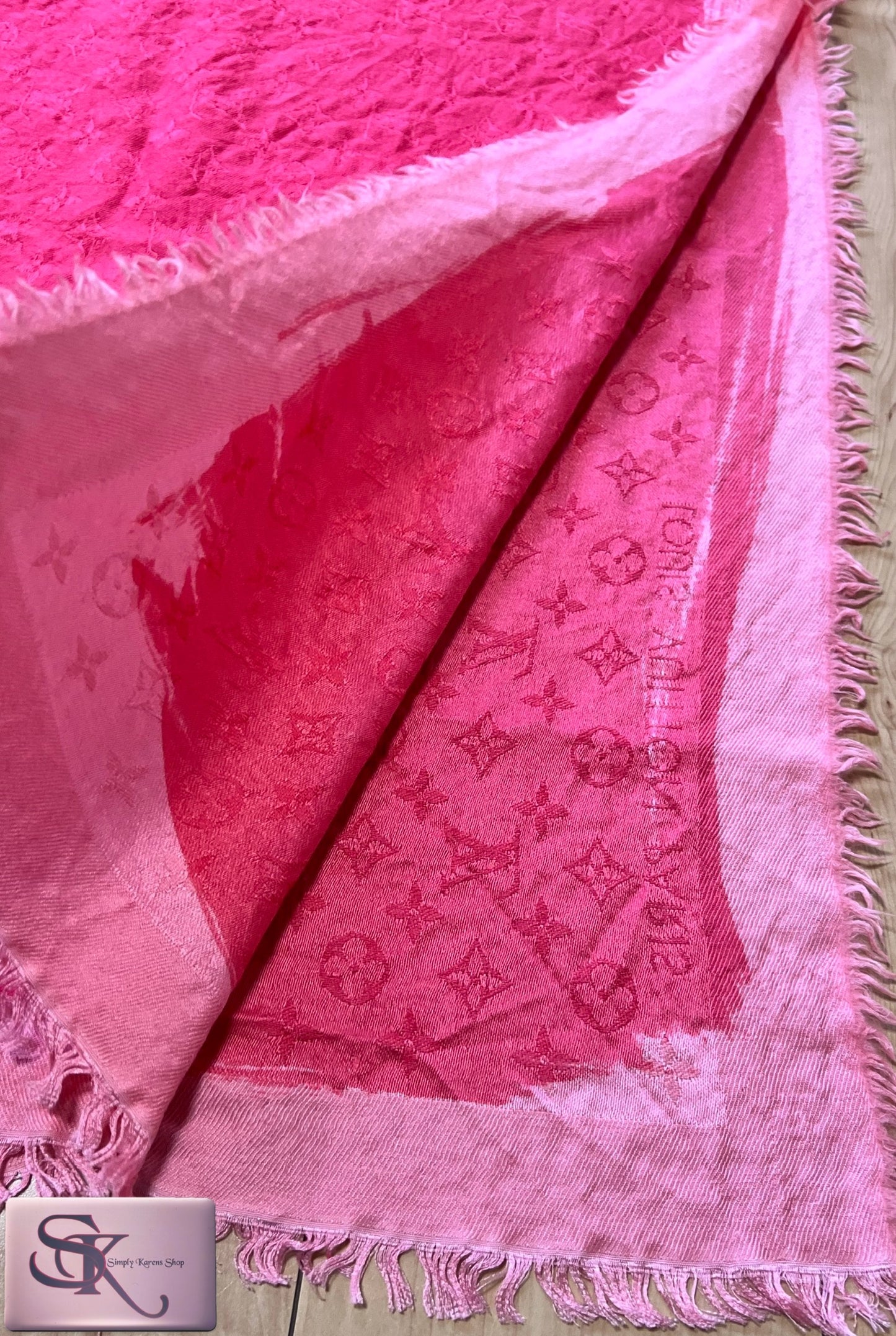 Lv Pink Shawl