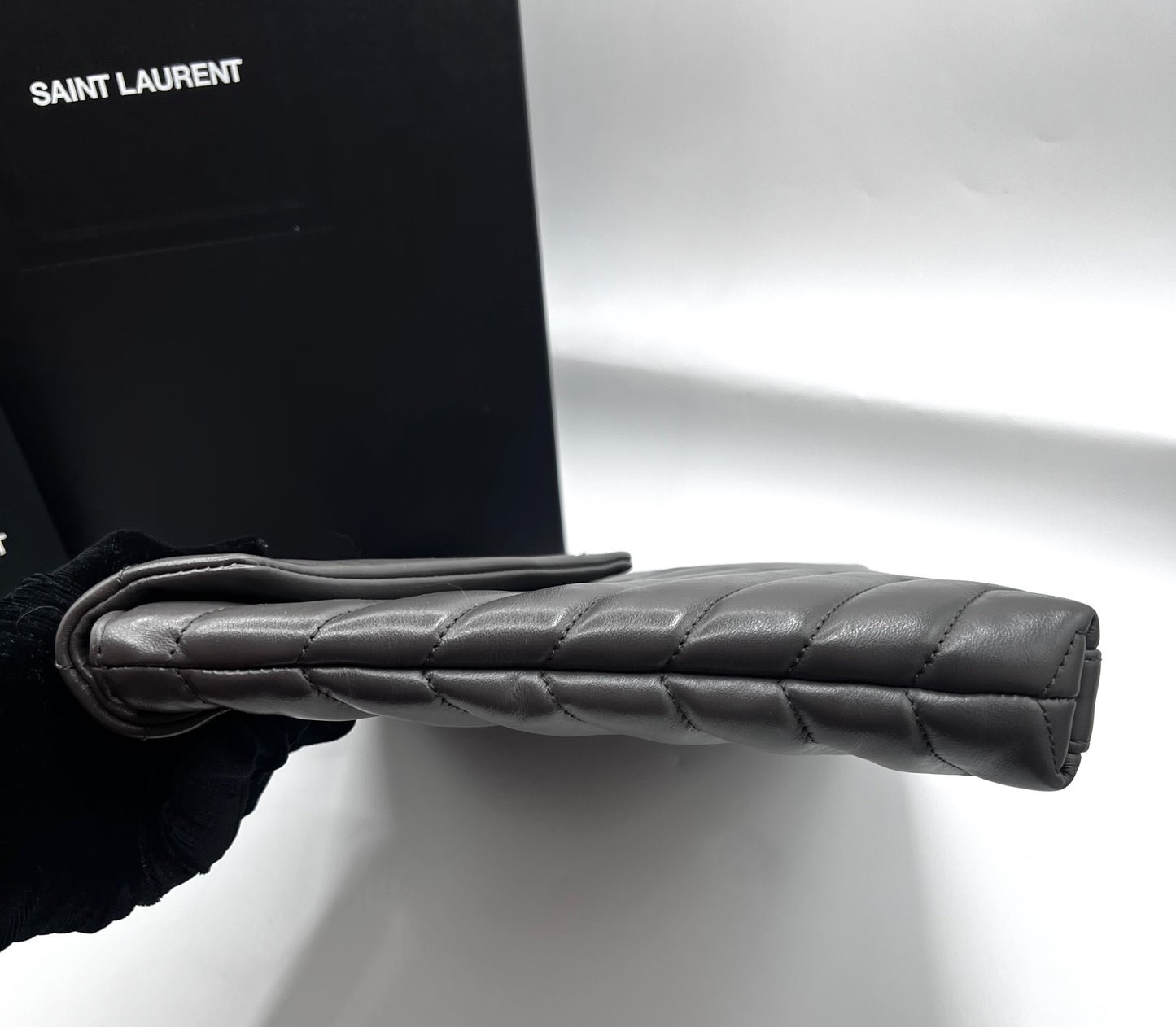 Yves Saint Laurent Lou Pouch Document Bag In Gray            (🇵🇭P34,400)