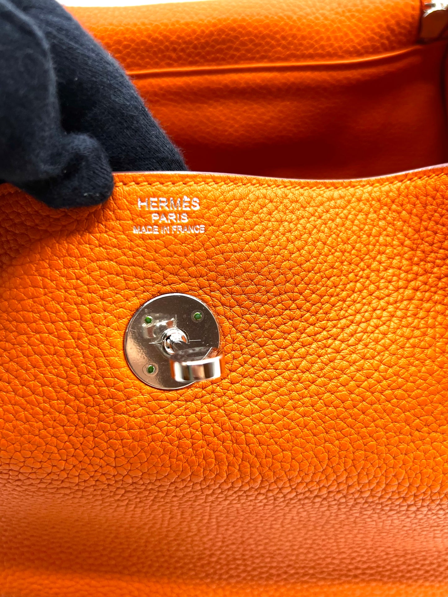 Hermes Lindy 30 Orange Taurillon Clemence Leather PHW Stamp Square R              (🇵🇭P249,400)