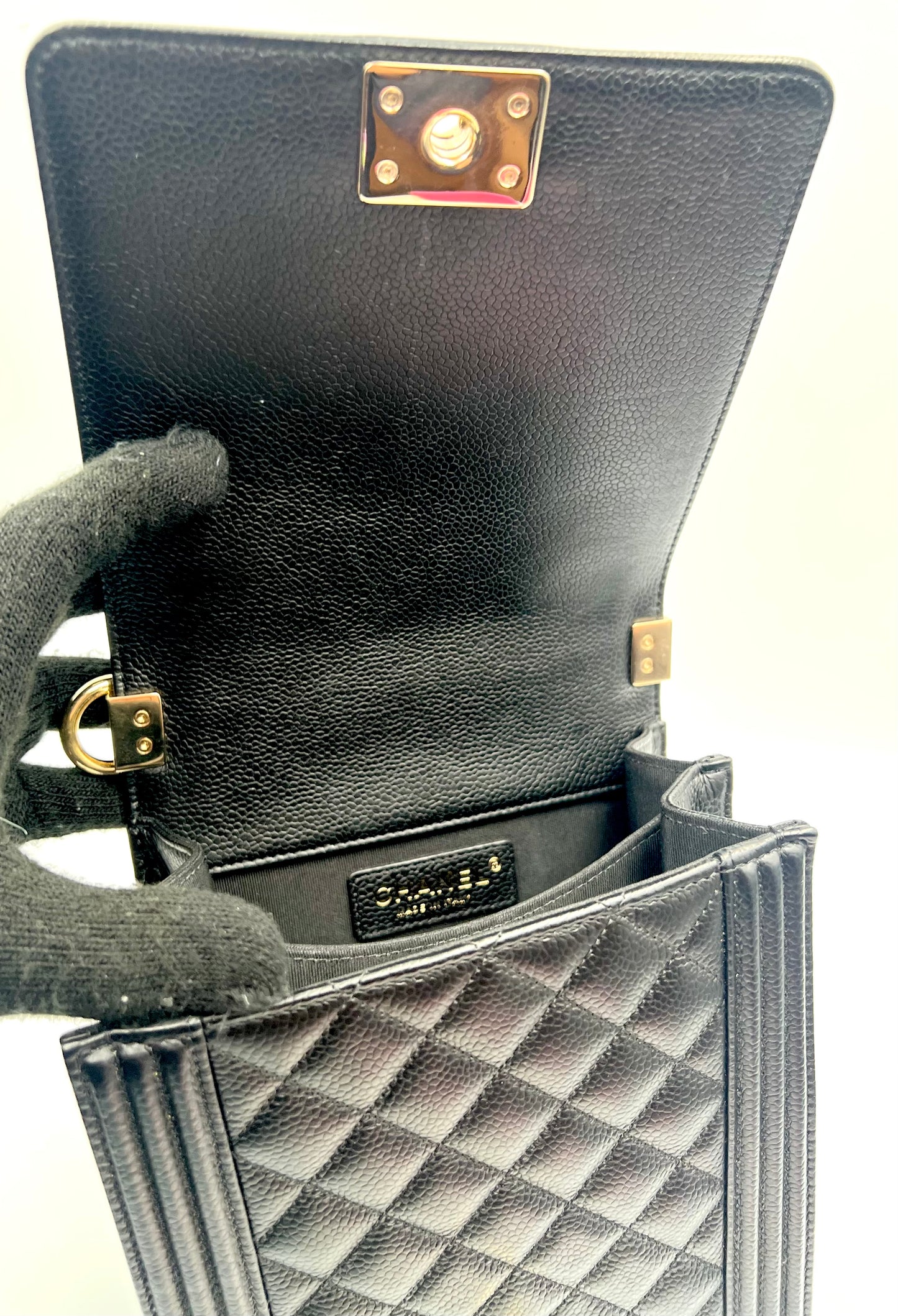 Chanel Leboy North South Black Caviar GHW Series 28 w/ Card Dustbag & Box               (🇯🇵P197,800)