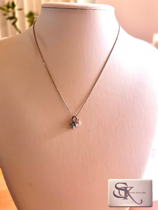 K18 wg Necklace w/ Bluetopaz & D-0.10ct 2.1g 40cm