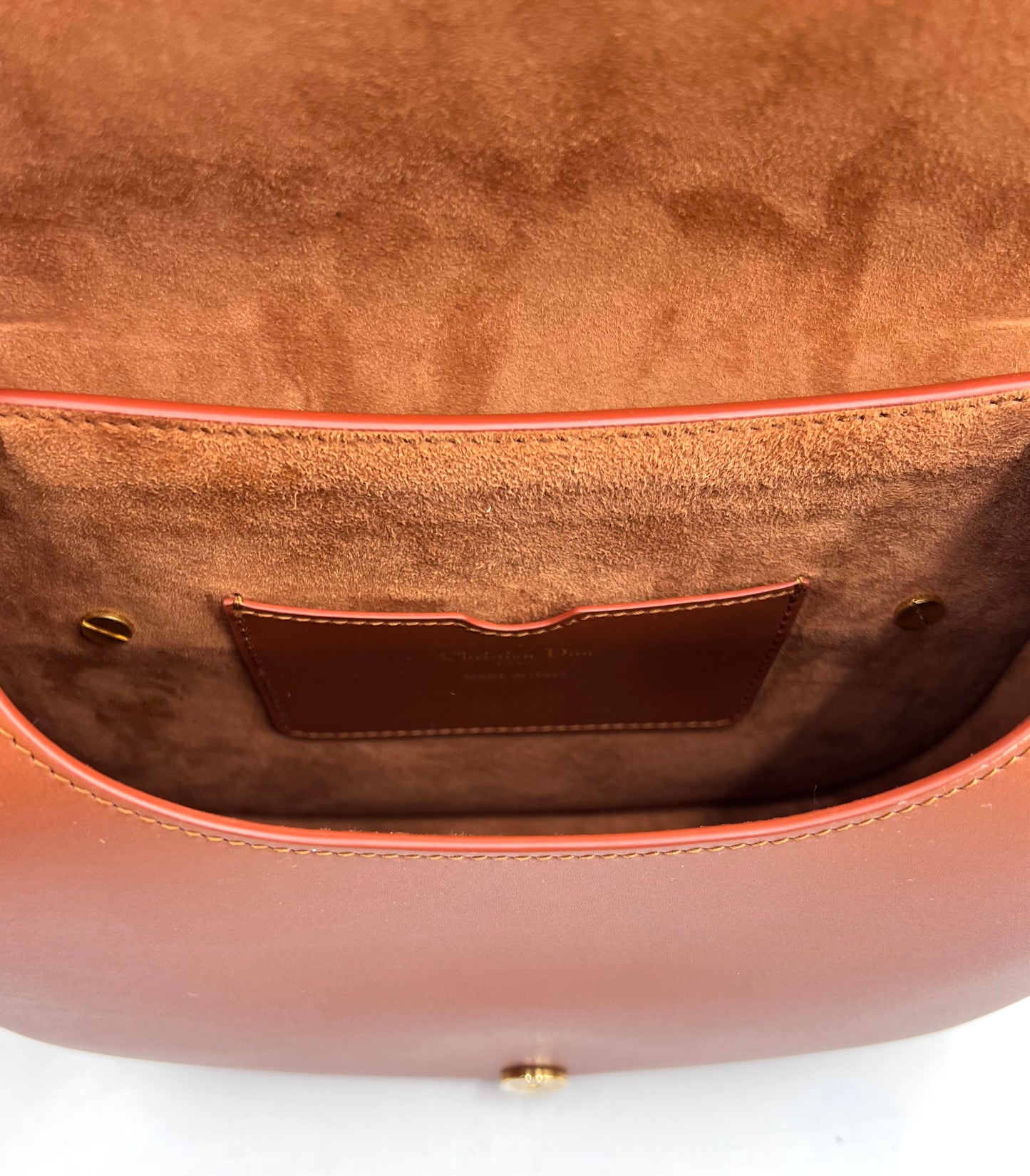 Christian Dior Box Calfskin Medium Bobby Camel Flap     🇵🇭P184,900🇵🇭