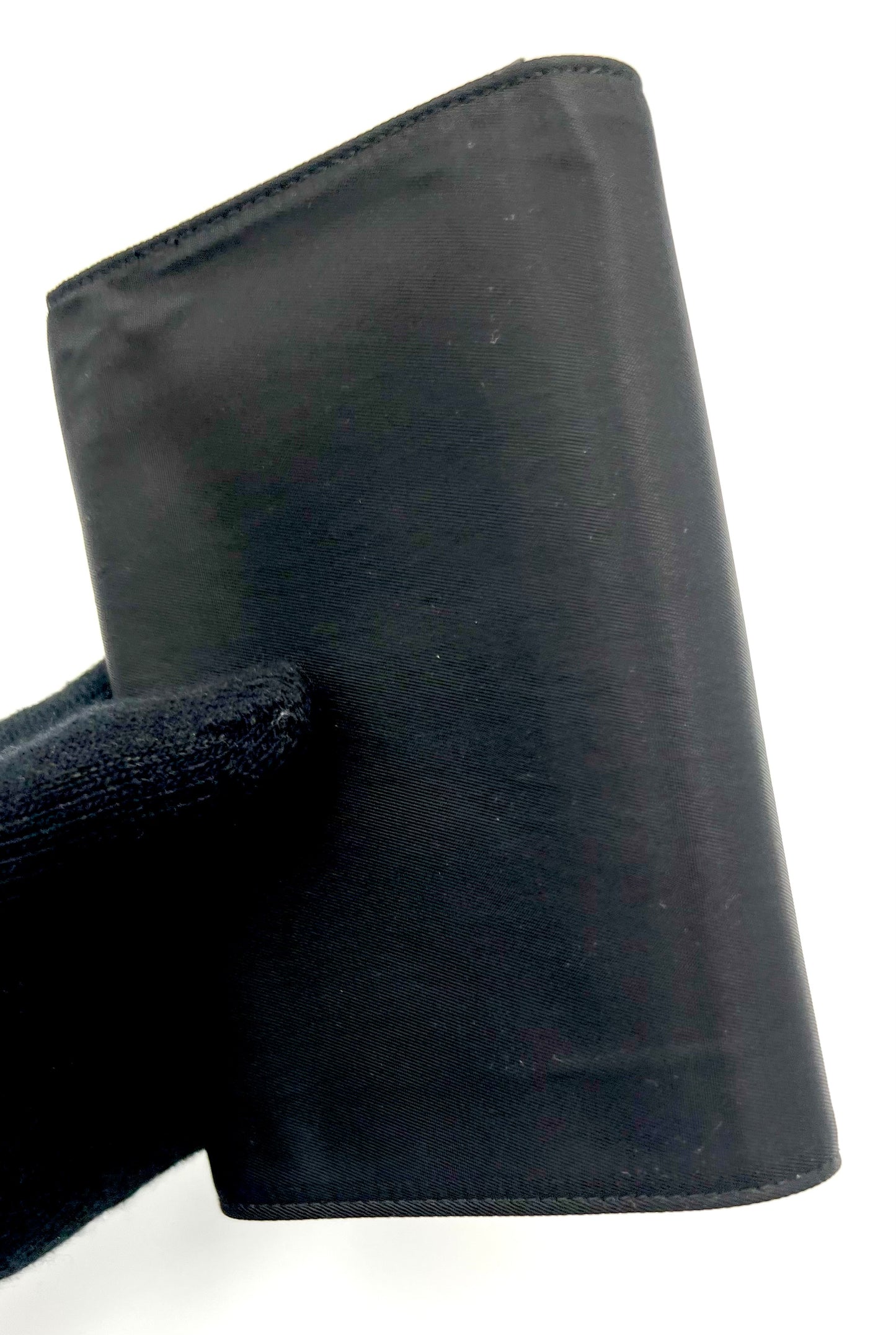 Prada Tessuto Pocono Logo Black Nylon Semi Long Wallet  (🇵🇭P13,760)