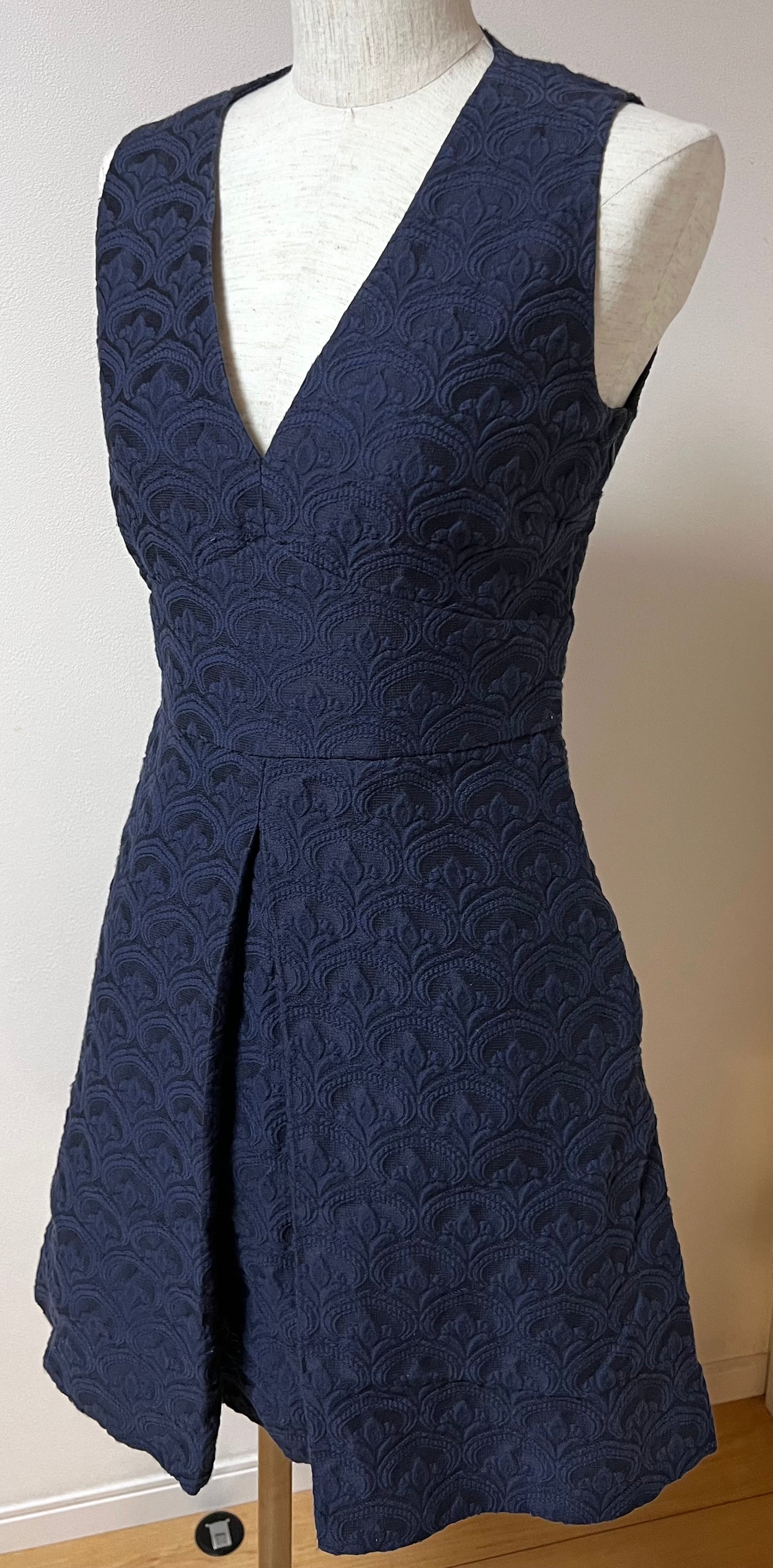 Miu Miu Navy Blue Dress  Size 38 Small (🇵🇭P6,020)