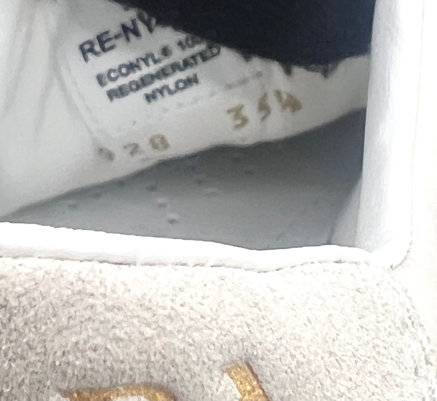 Prada Re Nylon Pocono Plate Sneakers Size 35.5 (22.5)           (🇵🇭P42,140)