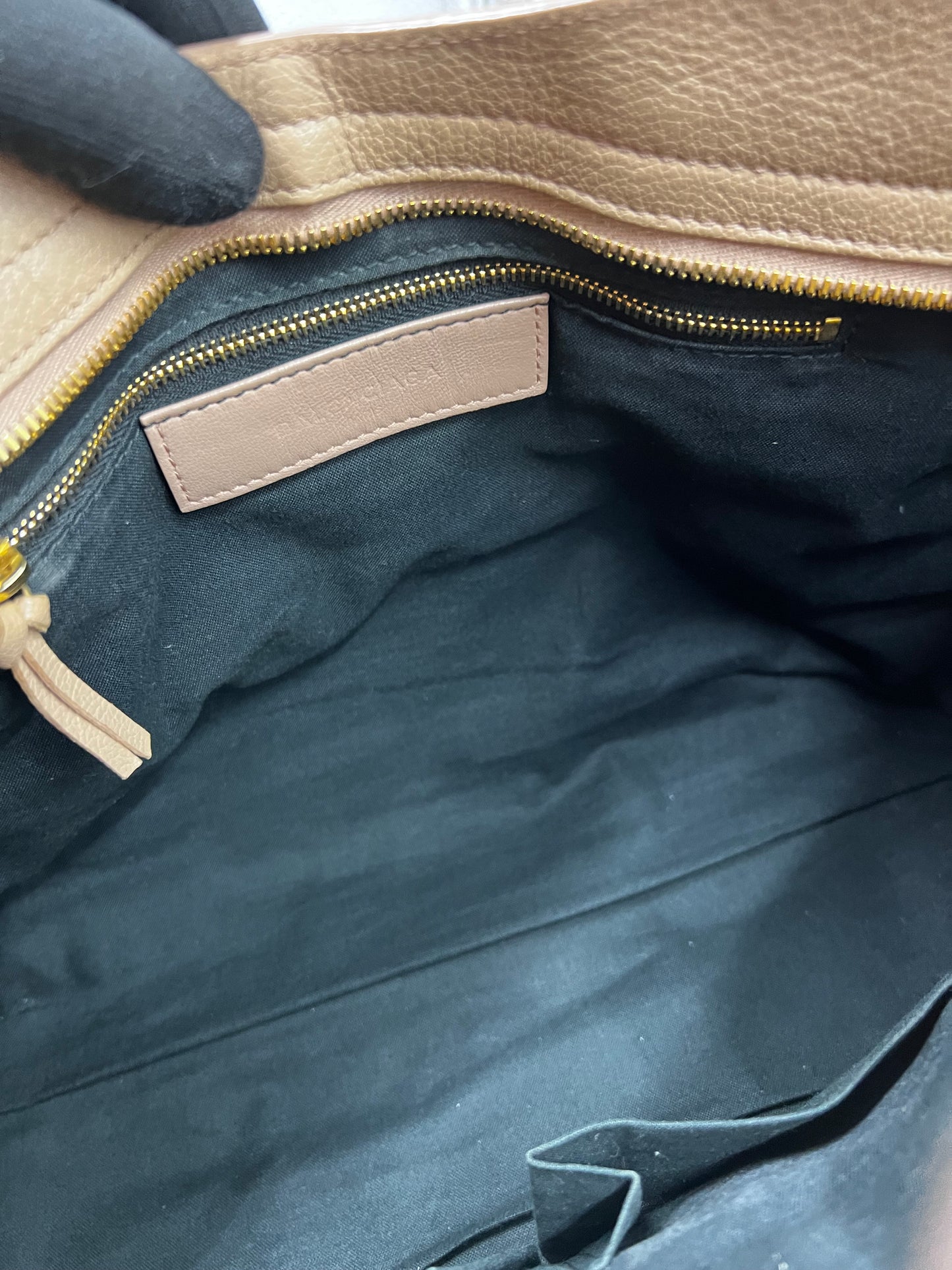 Balenciaga Classic Metallic edge  2 way Bag (🇵🇭P63,640)