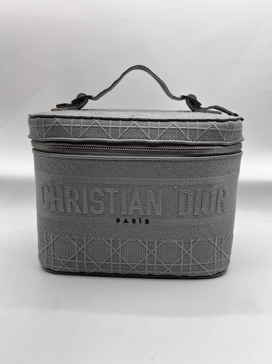 Christian Dior Travel  Vanity Bag   (🇵🇭P85,140)