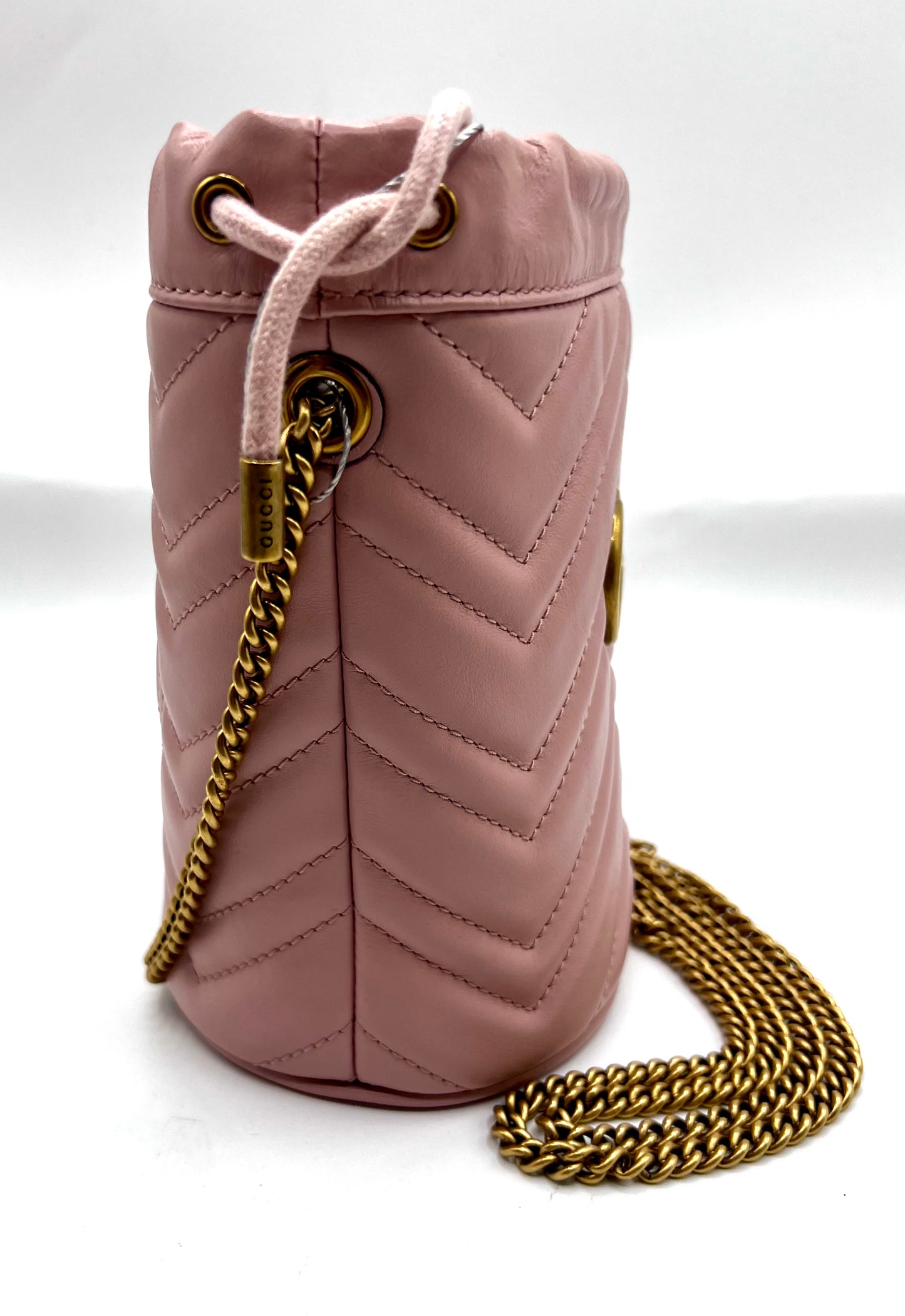 Gucci Marmont Sakura Pink Mini Bucket Bag (🇵🇭P37,840)