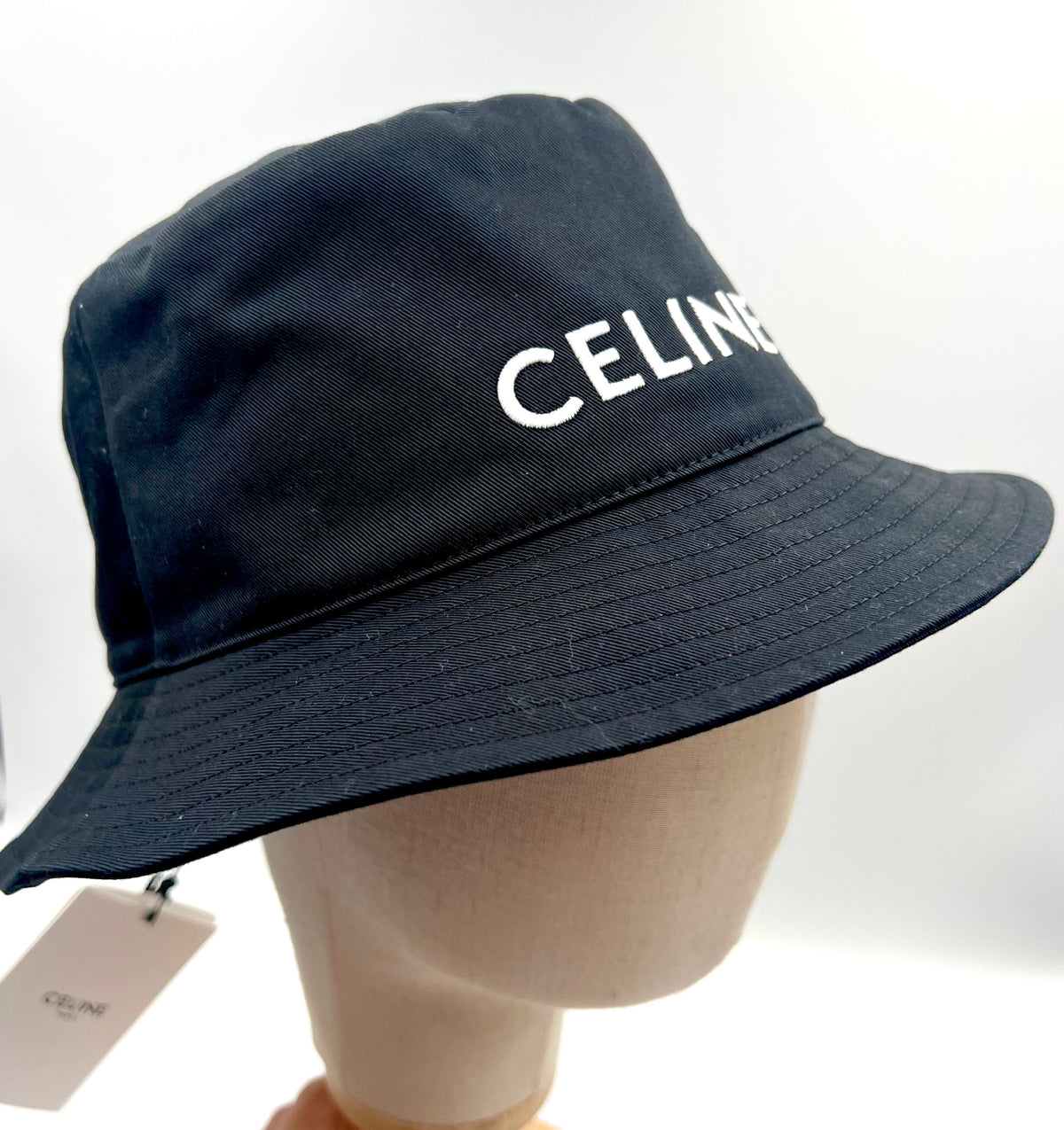 Celine Black Bucket Hat M size (🇵🇭P25,370)