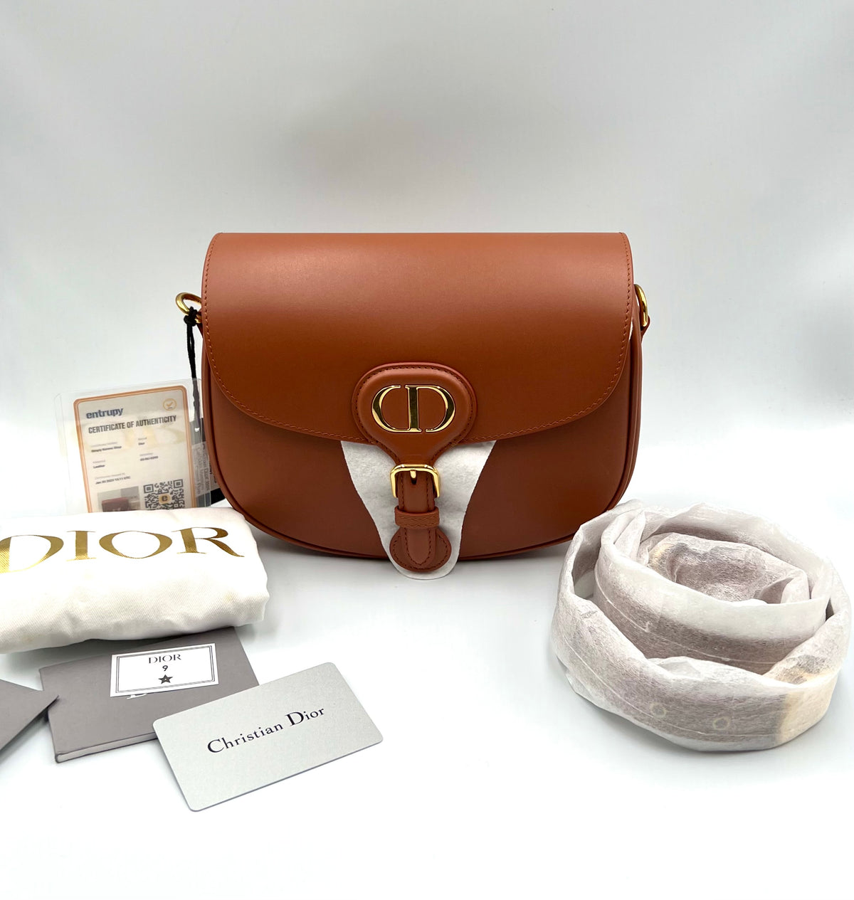 Christian Dior  Calfskin Medium Bobby Camel Flap (🇵🇭P189,200)