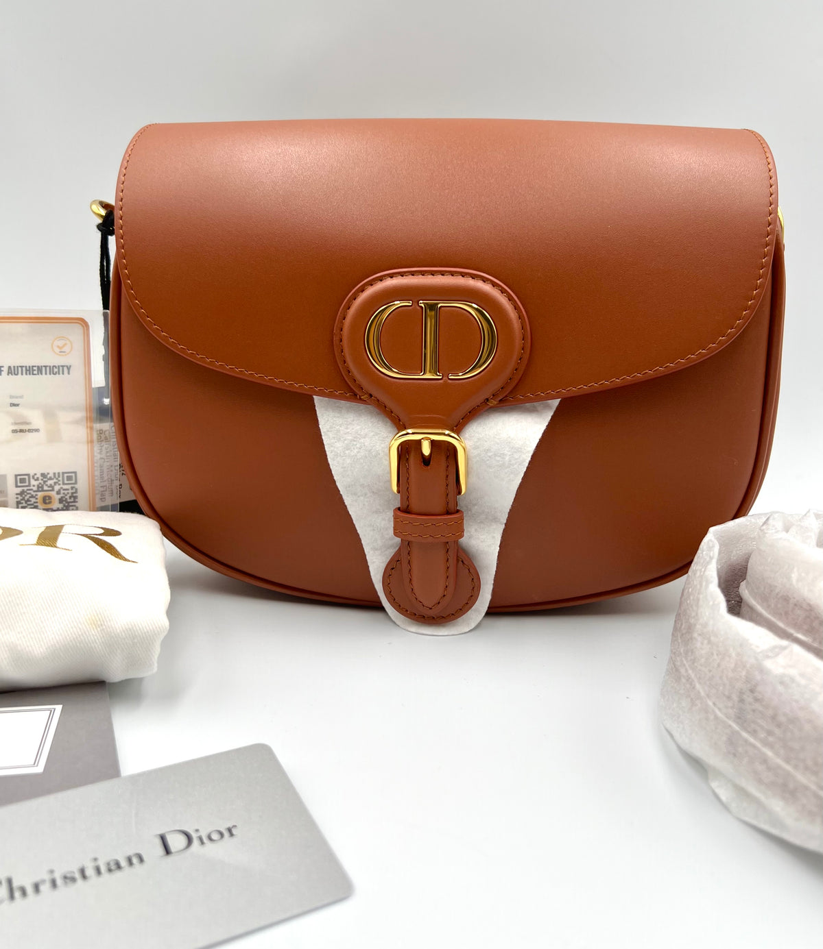 Christian Dior  Calfskin Medium Bobby Camel Flap (🇵🇭P189,200)