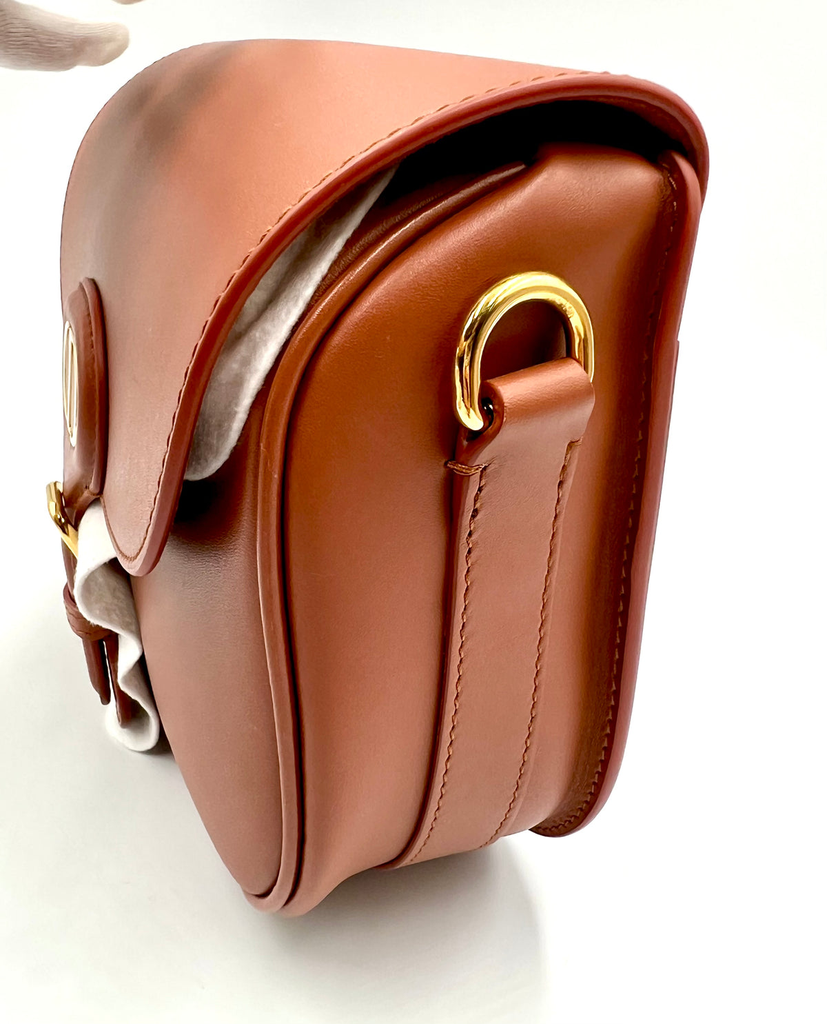 Christian Dior  Calfskin Medium Bobby Camel Flap (🇵🇭P189,200)