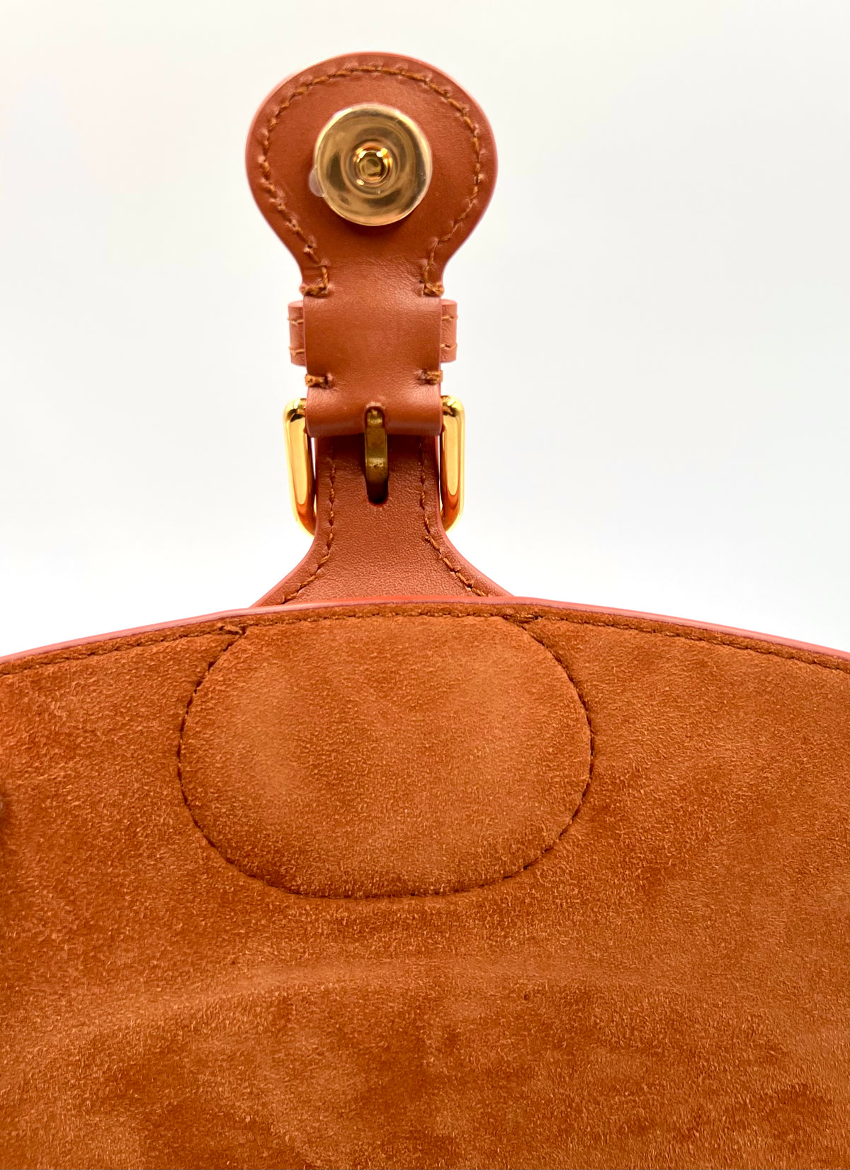 Christian Dior  Calfskin Medium Bobby Camel Flap (🇵🇭P189,200)